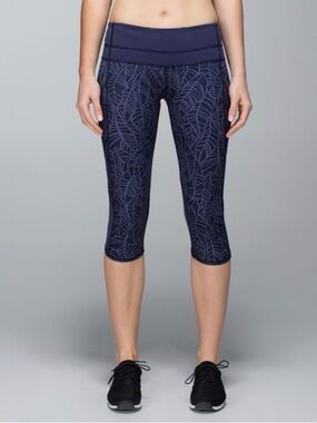 Lululemon Run A Marathon Crop II Pretty Palm Cadet Greyvy Cadet Blue Sz 4
